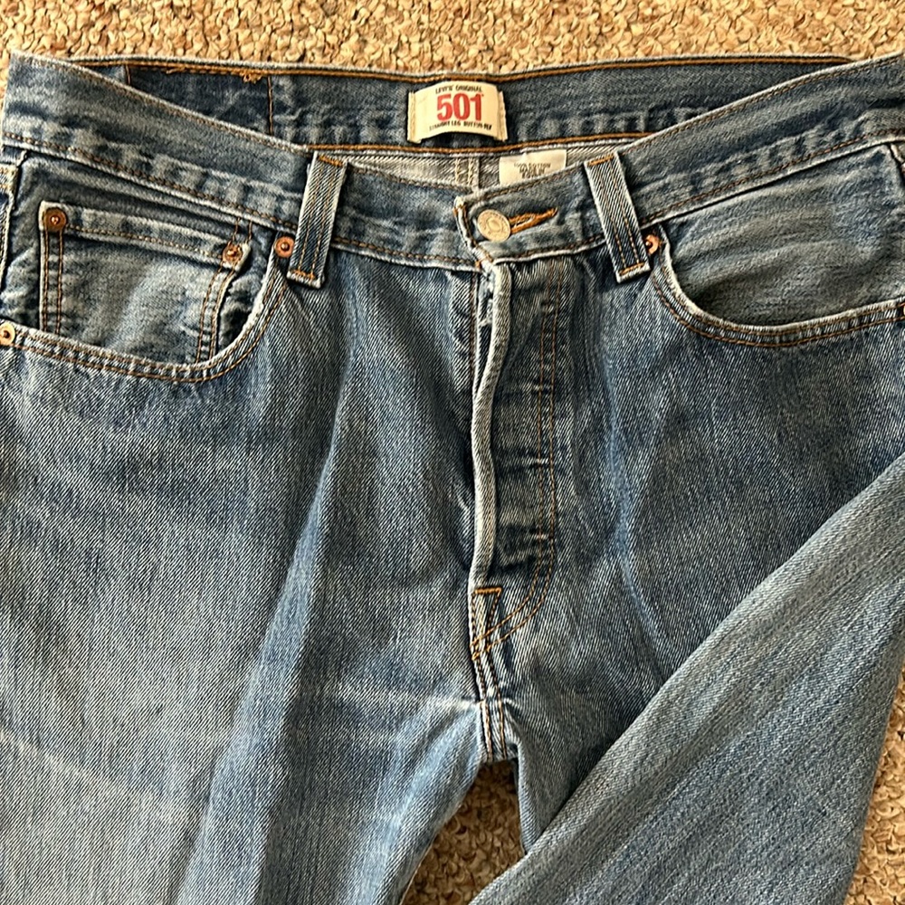 Levi’s 501 straight leg